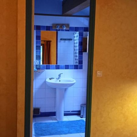 Bed and Breakfast Le Mas Franc Enveitg Exterior foto